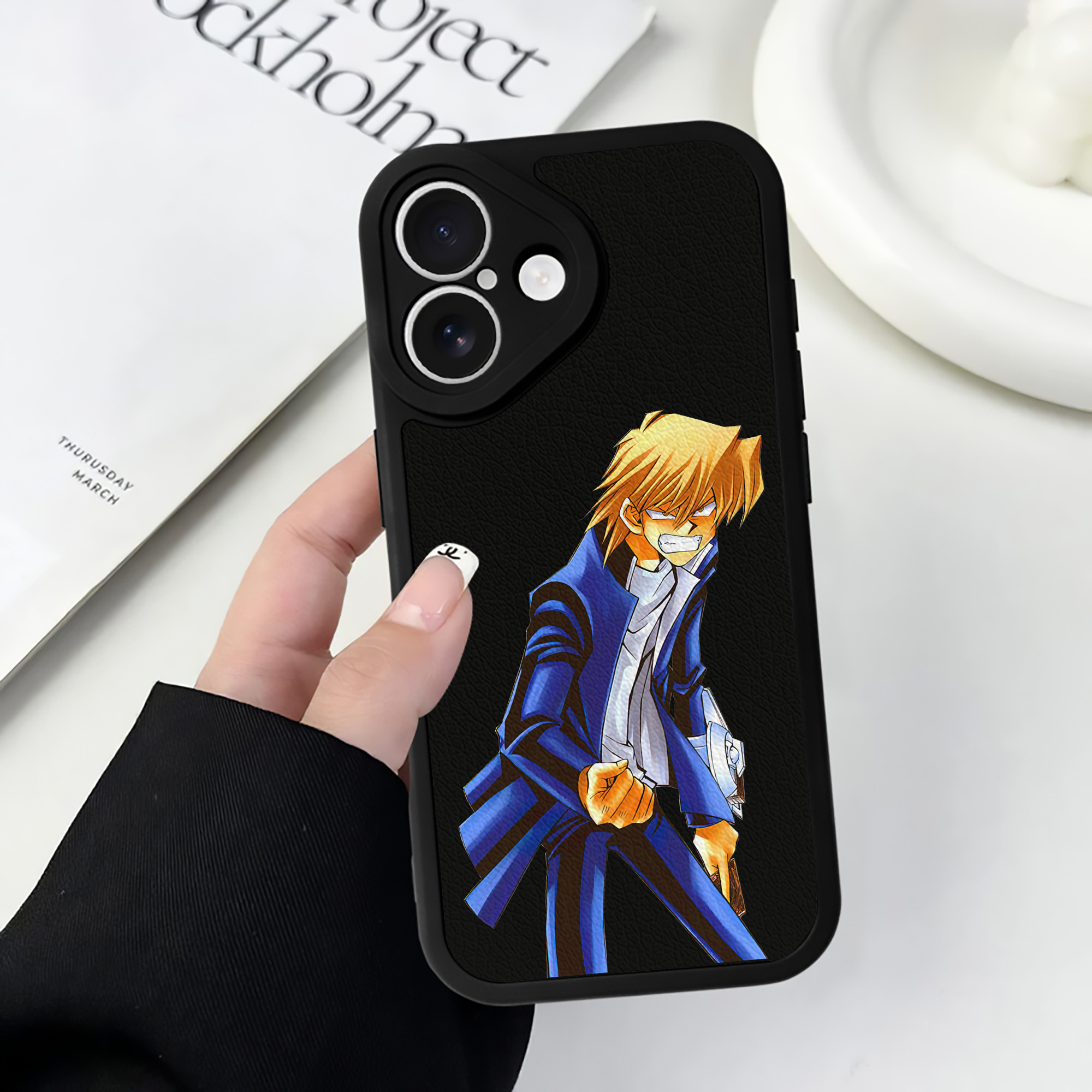 遊☆戯☆王 Yu-Gi-Oh! 【iPhone 16シリーズ対応】シリコンスマホケース（レザー調） 材質：シリコン